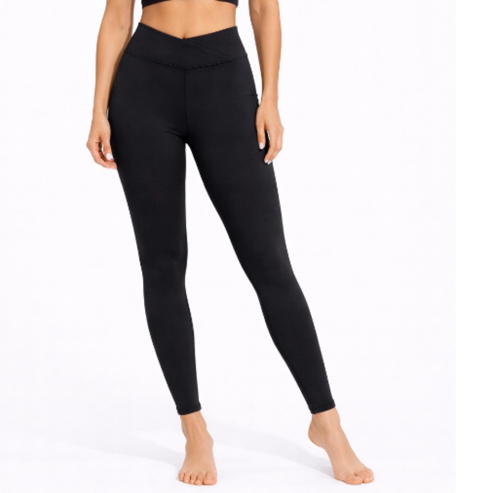 ALPHALETE Cross Front Leggings Black Size Small (Estimated)